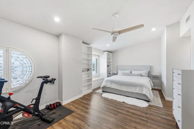 6871 Valley Circle Boulevard 2, West Hills, CA 91307