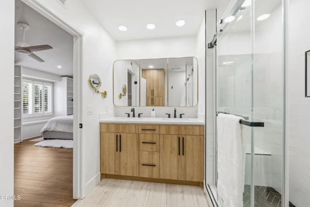 6871 Valley Circle Boulevard 2, West Hills, CA 91307