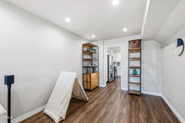 6871 Valley Circle Boulevard 2, West Hills, CA 91307