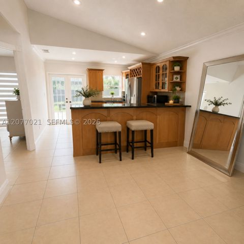 7821 NW 194th St 7821, Hialeah, FL 33015