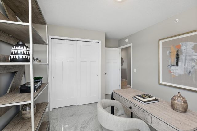 3096 Vanderbie Street, Little Canada, MN 55117