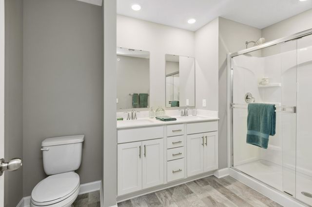 3096 Vanderbie Street, Little Canada, MN 55117