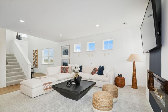 3096 Vanderbie Street, Little Canada, MN 55117