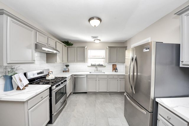 21507 Windsor Castle Drive, Spring, TX 77388