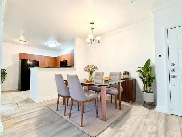 202 E SOUTH STREET 1037, Orlando, FL 32801