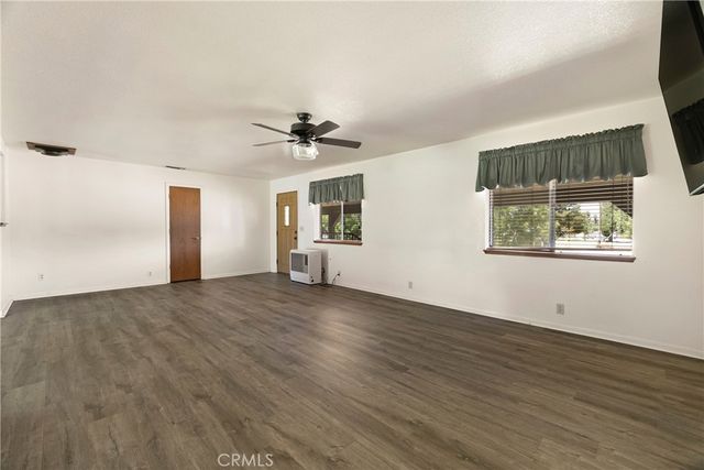 8140 Sherwood Boulevard, Los Molinos, CA 96055