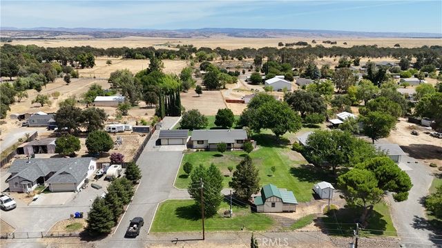 8140 Sherwood Boulevard, Los Molinos, CA 96055