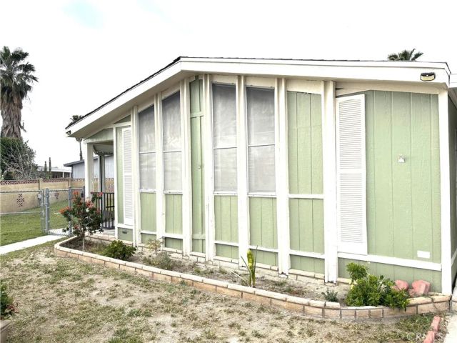 209 Flora Vista, San Jacinto, CA 92582