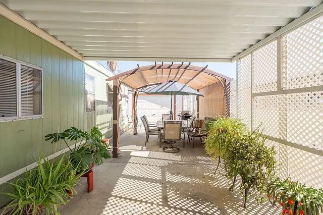 209 Flora Vista, San Jacinto, CA 92582