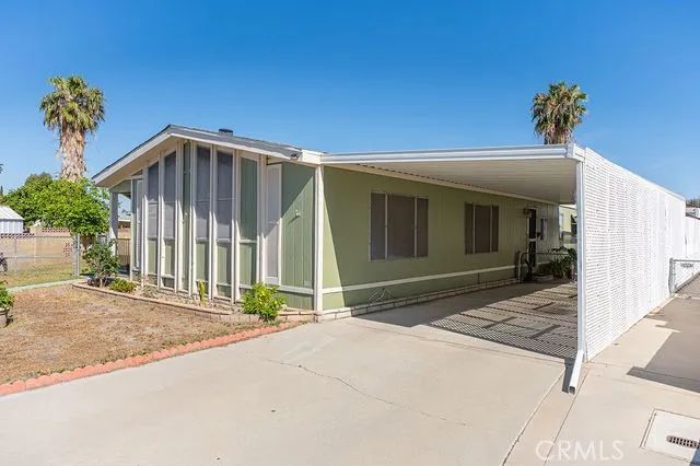 209 Flora Vista, San Jacinto, CA 92582