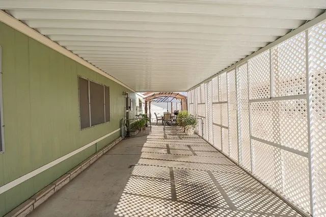 209 Flora Vista, San Jacinto, CA 92582