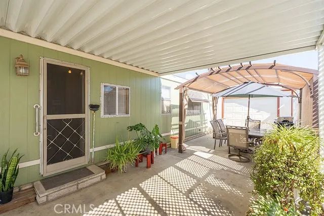209 Flora Vista, San Jacinto, CA 92582