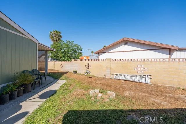 209 Flora Vista, San Jacinto, CA 92582