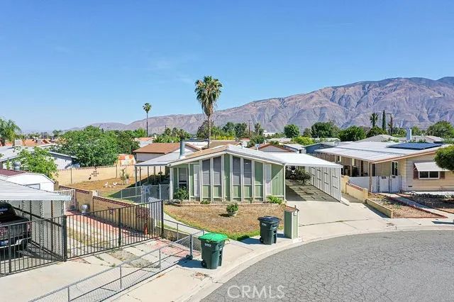 209 Flora Vista, San Jacinto, CA 92582