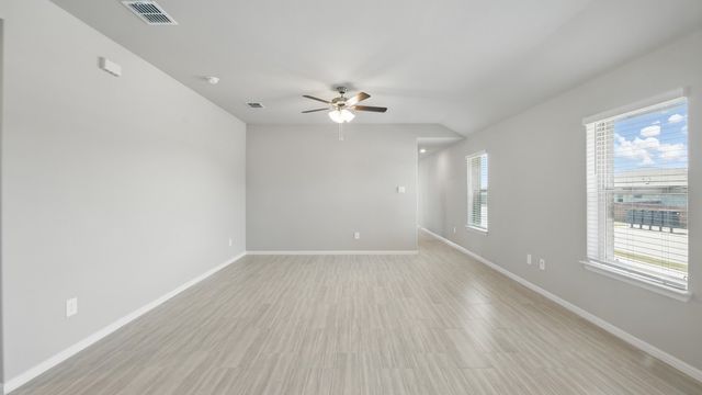 126 DAVIS Lane, Newark, TX 76071