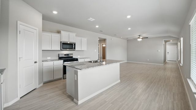 126 DAVIS Lane, Newark, TX 76071