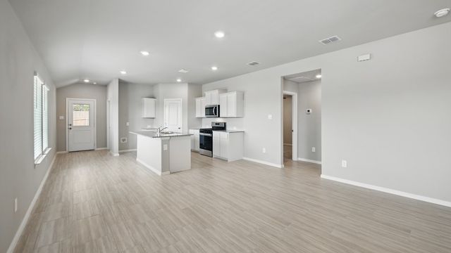 126 DAVIS Lane, Newark, TX 76071