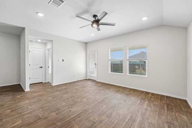 125 Duckhorn PASS, San Marcos, TX 78666