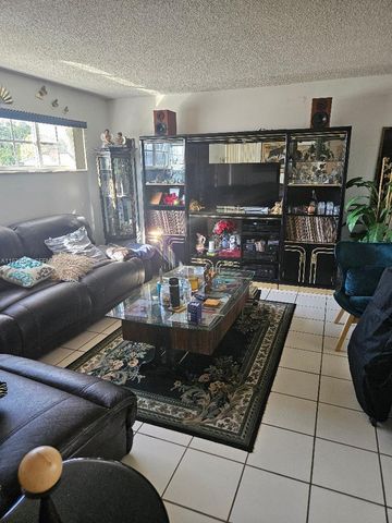 17601 SW 108th Court, Miami, FL 33157