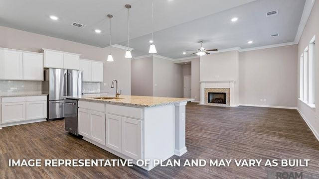 58860 Island Dr, Plaquemine, LA 70764