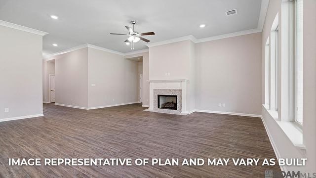 58860 Island Dr, Plaquemine, LA 70764