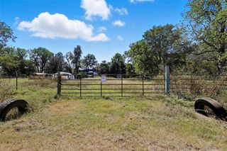 940 Brazos Rock Road, Millsap, TX 76066