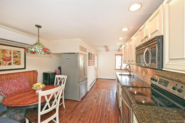 35 Ranch Lane, Levittown, NY 11756
