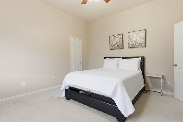 2904 Chalfont Lane, Plano, TX 75023