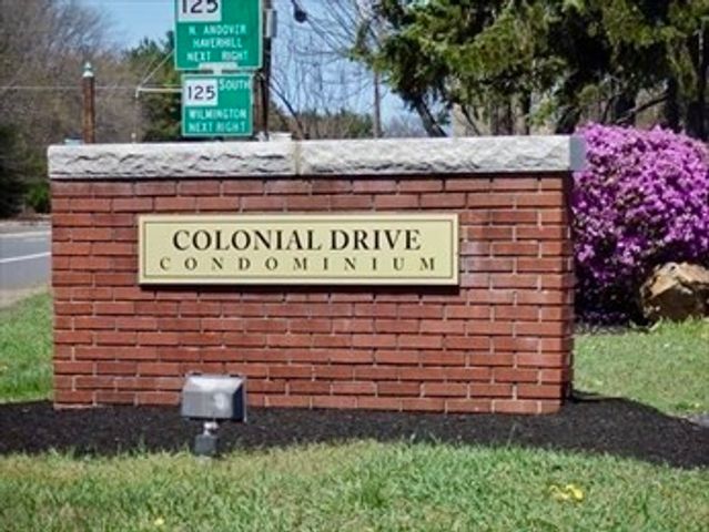 B2 Colonial Dr 4, Andover, MA 01810