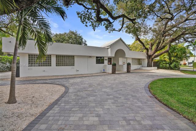 19130 NE 21st Ave, North Miami Beach, FL 33179