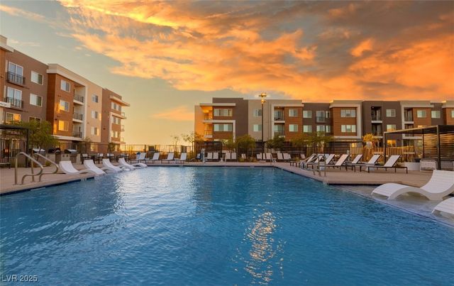 100 East Warm Springs Road 3, Henderson, NV 89011