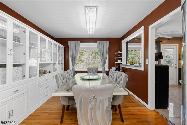 14 Lounsberry Hollow Rd, Vernon Twp., NJ 07461