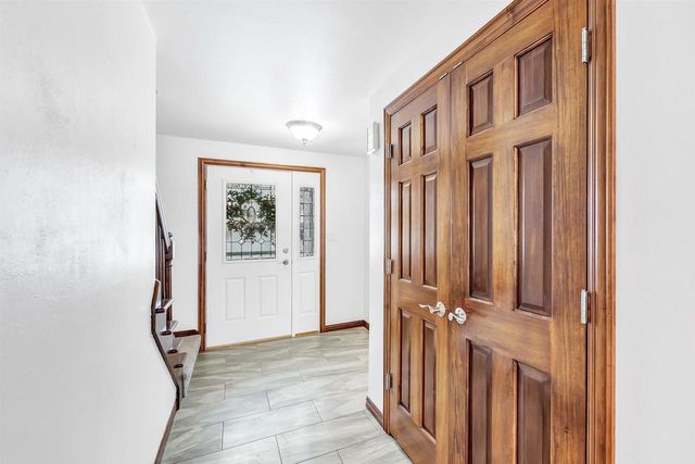 550 EDELWEISS DRIVE, Green Bay, WI 54302