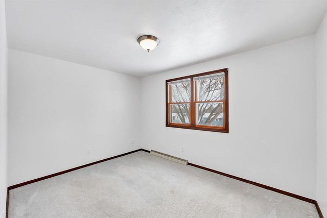 550 EDELWEISS DRIVE, Green Bay, WI 54302