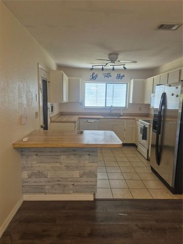 5858 KENWOOD DRIVE, North Port, FL 34287