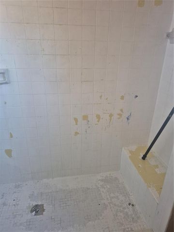 5858 KENWOOD DRIVE, North Port, FL 34287