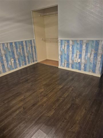 5858 KENWOOD DRIVE, North Port, FL 34287