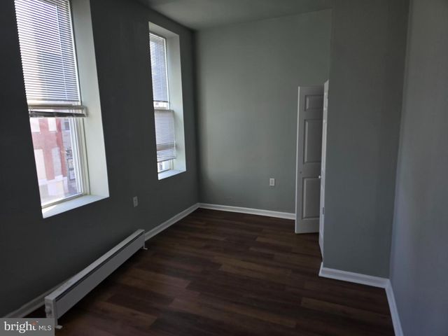530 N FULTON AVE, Baltimore, MD 21223