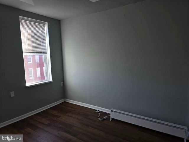 530 N FULTON AVE, Baltimore, MD 21223