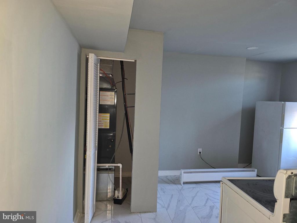 Image 20 of property listing at 530 N FULTON AVE, Baltimore, MD 21223