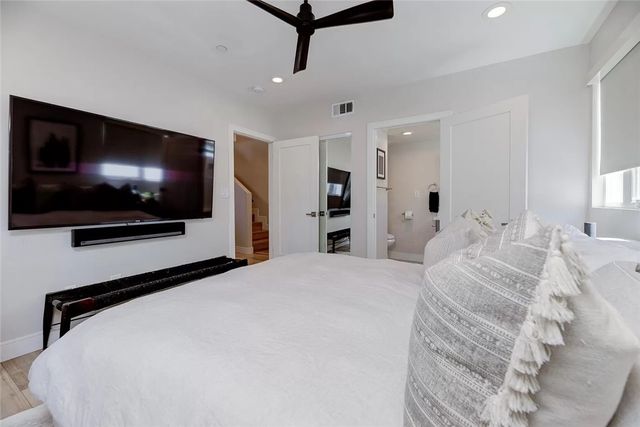 2151 S West View Street, Los Angeles, CA 90016