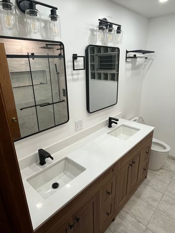 711 N Northwest Highway 2, Park Ridge, IL 60068