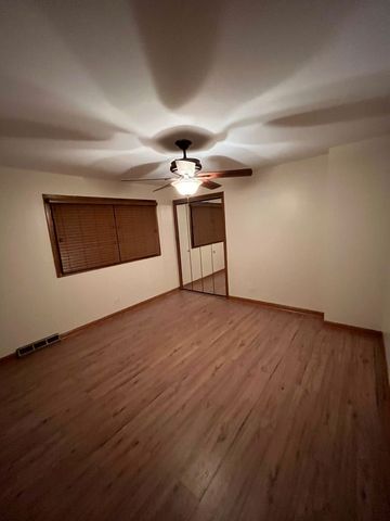 711 N Northwest Highway 2, Park Ridge, IL 60068