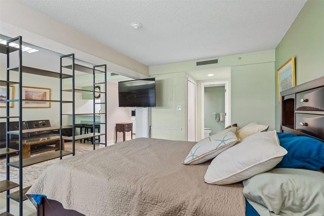 36750 US HIGHWAY 19 N 13118, Palm Harbor, FL 34684