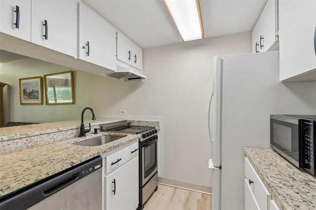 36750 US HIGHWAY 19 N 13118, Palm Harbor, FL 34684