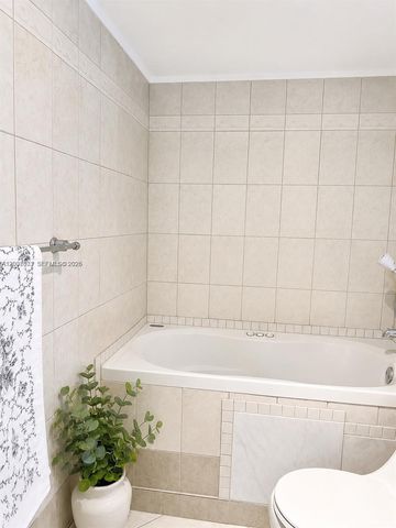 2050 Newcastle C 2050 2050, Boca Raton, FL 33434