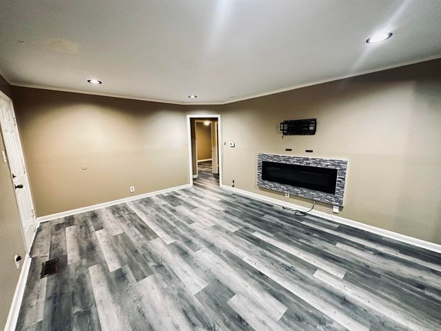 12 Woodcliff Circle, Little Rock, AR 72204