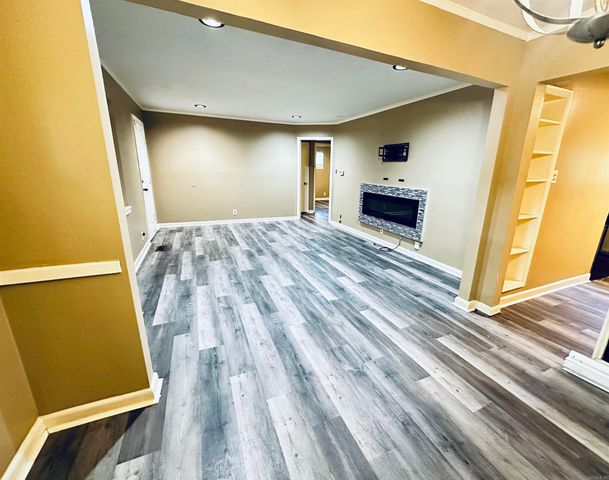 12 Woodcliff Circle, Little Rock, AR 72204