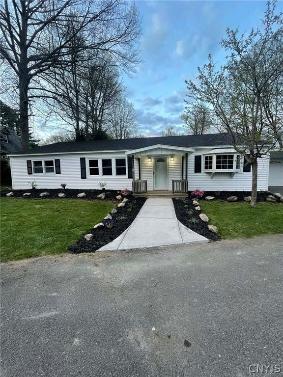 702 Jervis Avenue, Rome, NY 13440