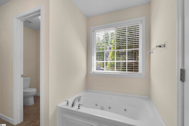 126 Sprouse Farm Way, Fountain Inn, SC 29644